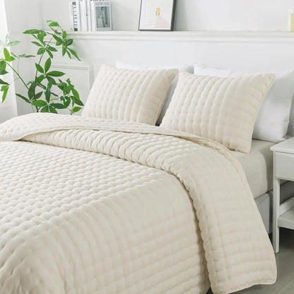 Lightweight Bedding Set