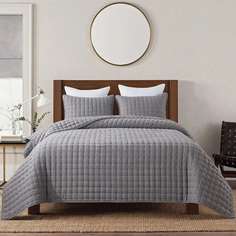 Lightweight Bedding Set