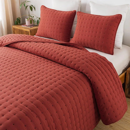 Lightweight Bedding Set